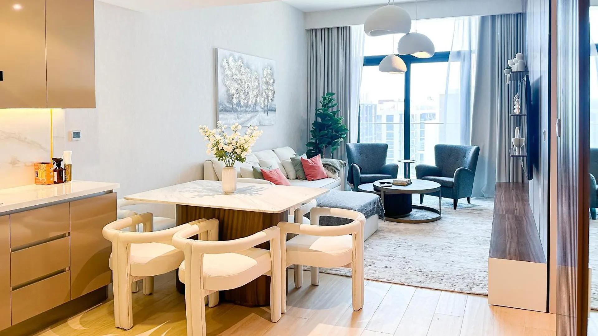 Stylish 3Br Apartment With Burj Khalifa & Pool Views Dubai Emirati Arabi Uniti